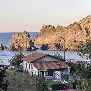 Playa Laga , Ibarrangelu España