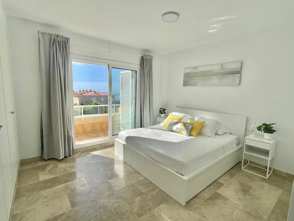 The Retreat House - Private Pool Apartment Puerto de Santiago  Puerto de Santiago (Tenerife)